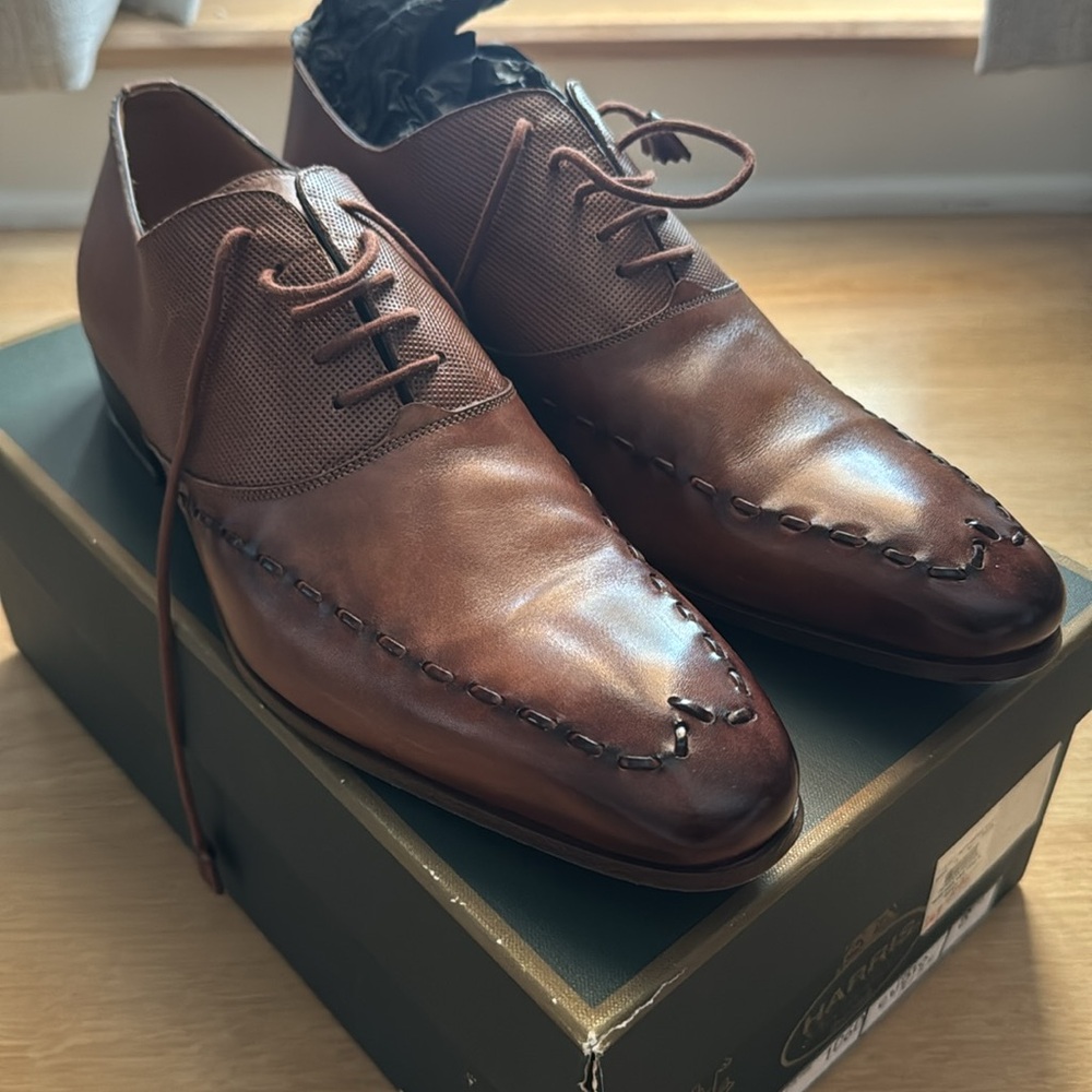 Beautiful brown Harris shoes - Picture 4 of 17